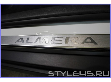 Наклейки на пороги Nissan Almera 3