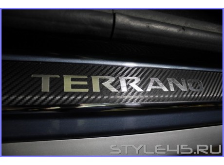 Наклейки на пороги Nissan Terrano 3