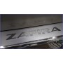 Наклейка на задний бампер Opel Zafira 2