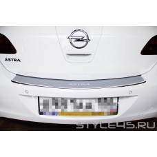 Наклейка на задний бампер для Opel Astra J