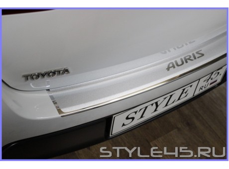 Наклейка на задний бампер для Toyota Auris 2